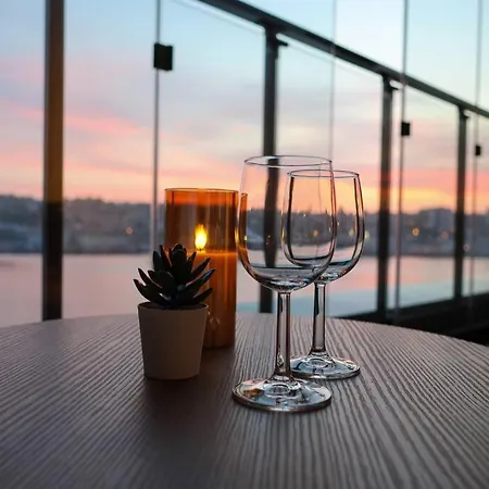 Divine Seaview Terrace * Саннес